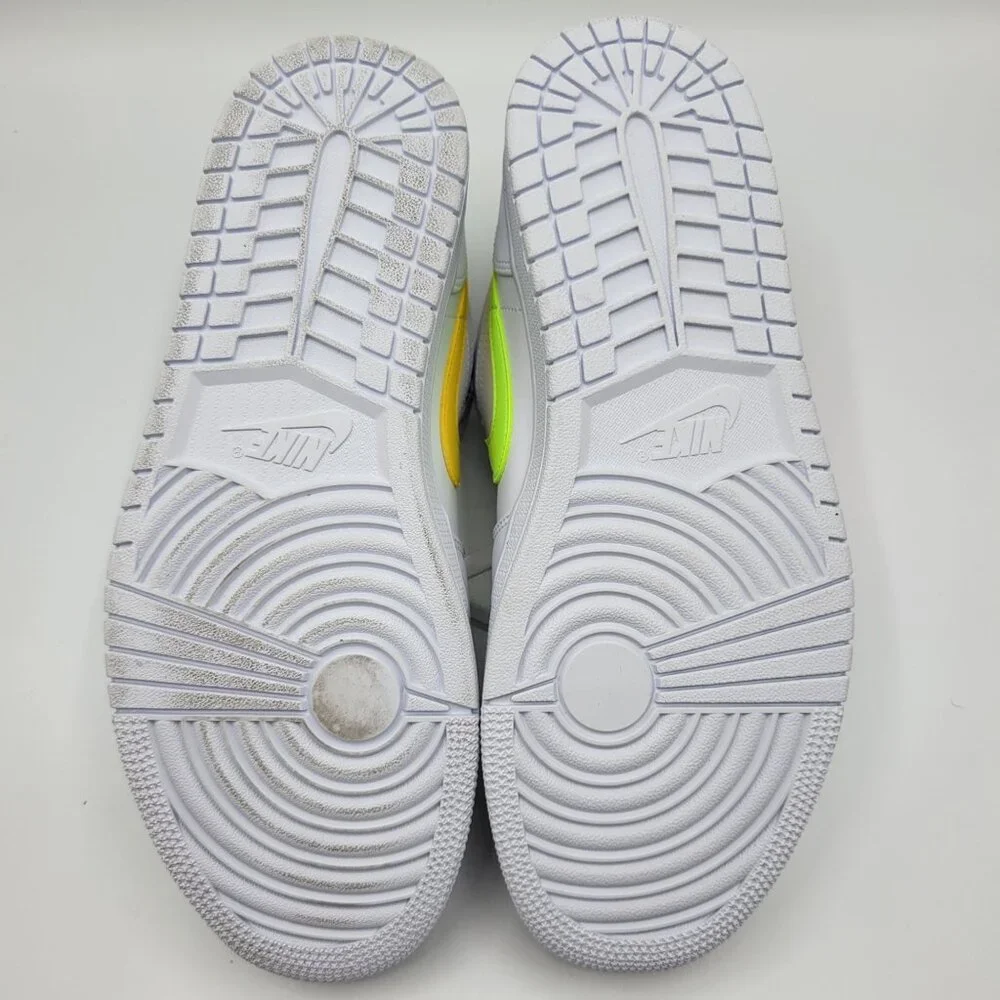 Nike Air Jordan 1 Retro Low Men Size 10 CW7033-100 Swoosh Shoes Whit Multicolor - Picture 3 of 14